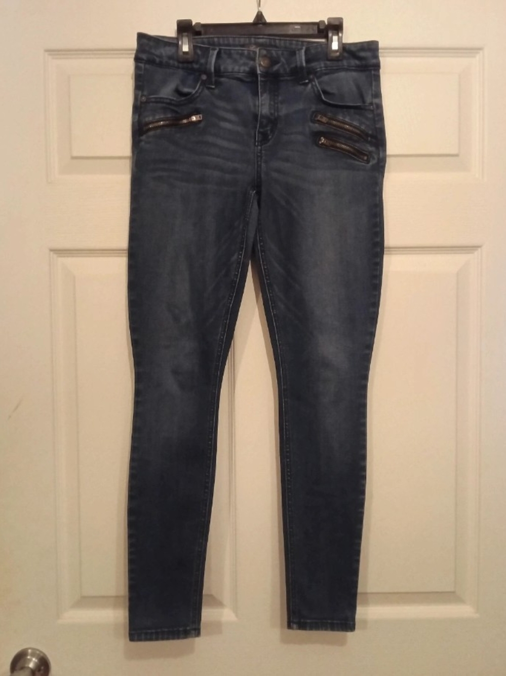 Level 99 Dark Wash Skinny Jeans with Zip Pocket Accents